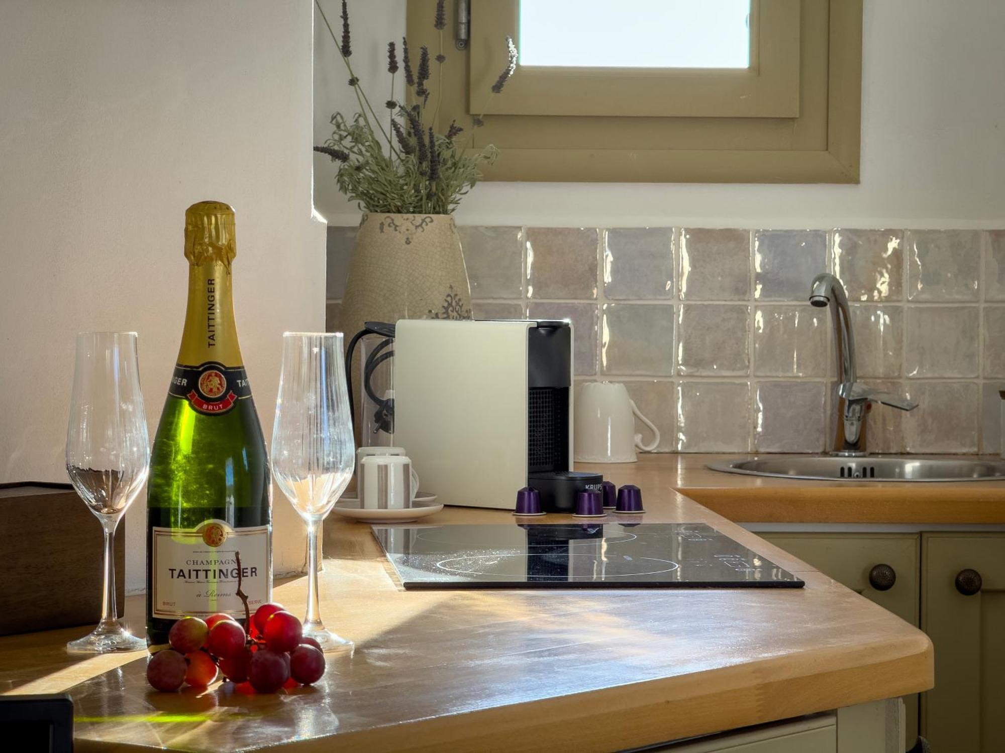 Lithia Villas Agali Eksteriør bilde